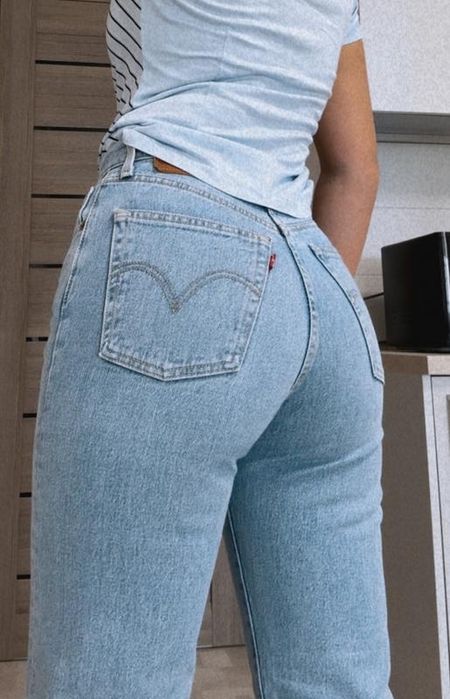 Голубі джинси Levis