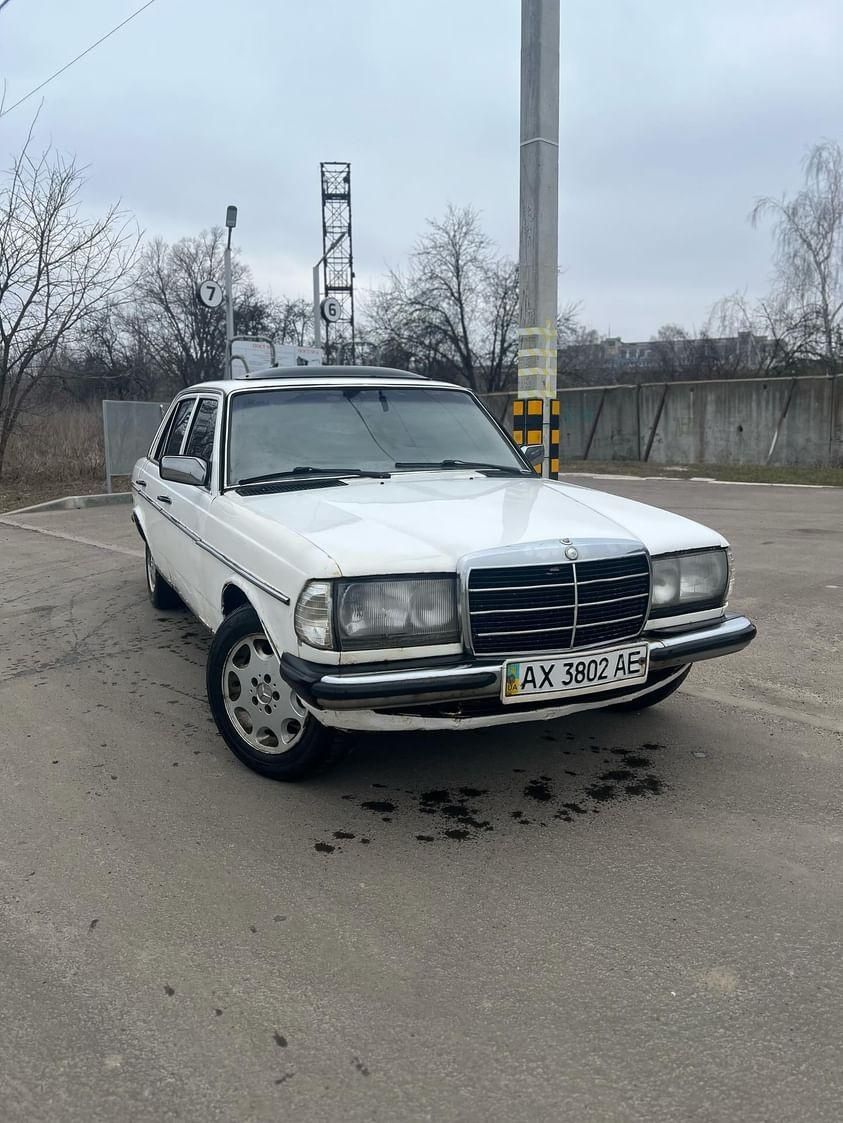 Продам легенду Mercedes w123