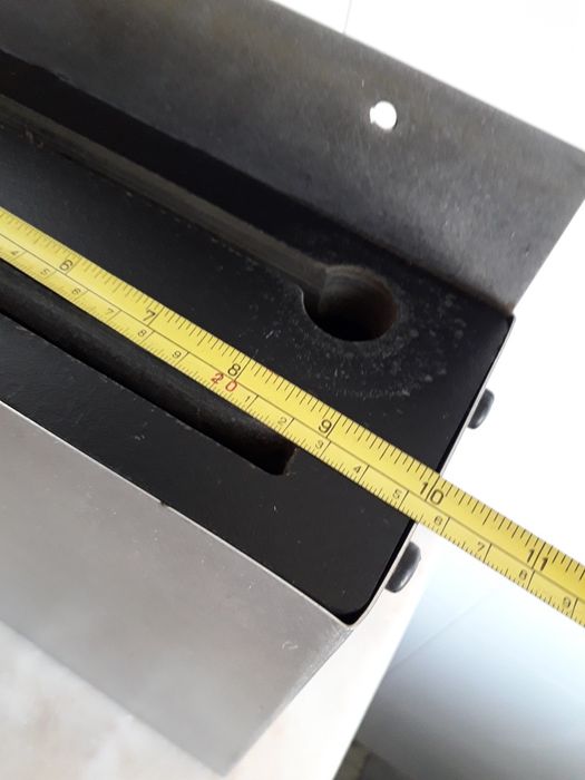 Suporte em inox para facas e fúsil