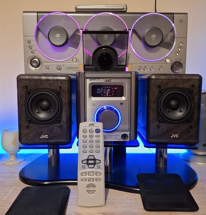 Wieża JVC / CD / Radio / AUX / SAB / Optyc / Pilot