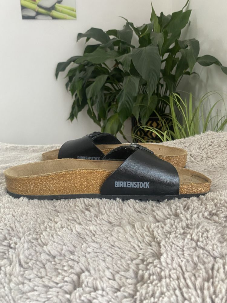 Birkenstock Madrid czarne
