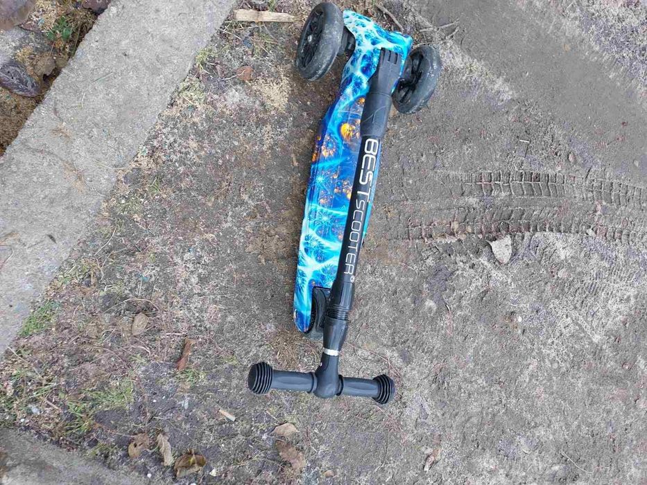 Детский самокат Bestscooter