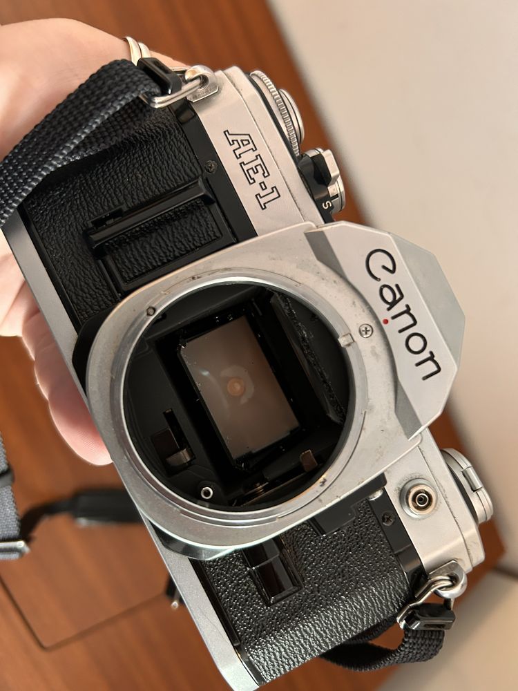 Corpo Canon AE-1