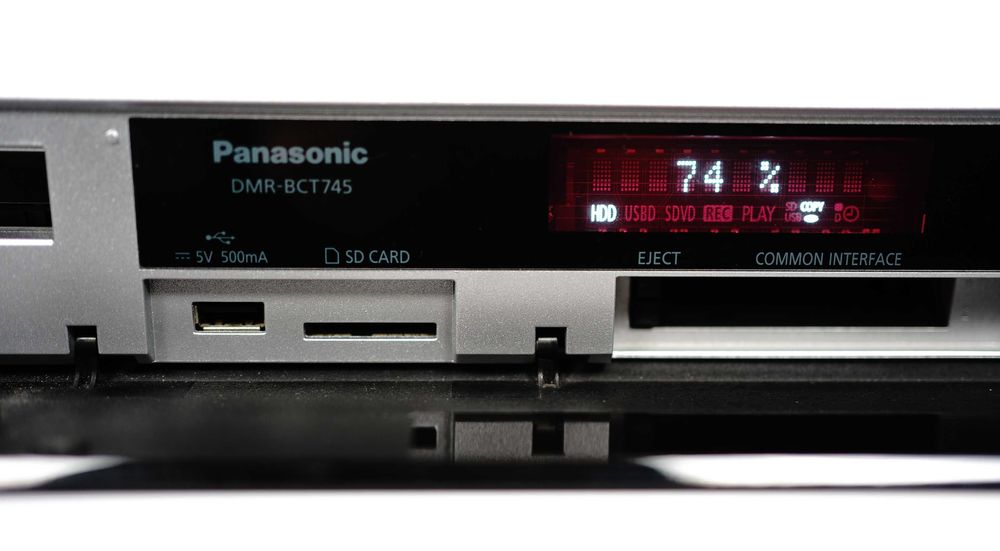 Nagrywarka Blu-Ray Panasonic DMR-BCT745 HDD 500GB do kopiowania VHS