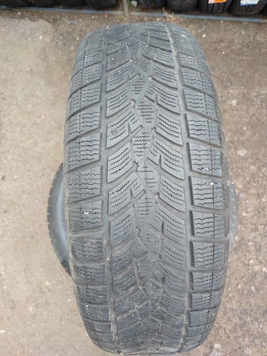 Шины 245/70/16 Good Year UltraGrip Ice Suv