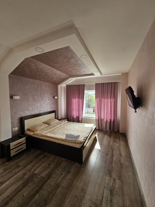 Нове житло з дизайнерським ремонтом подобово!  Електрика цілодобово