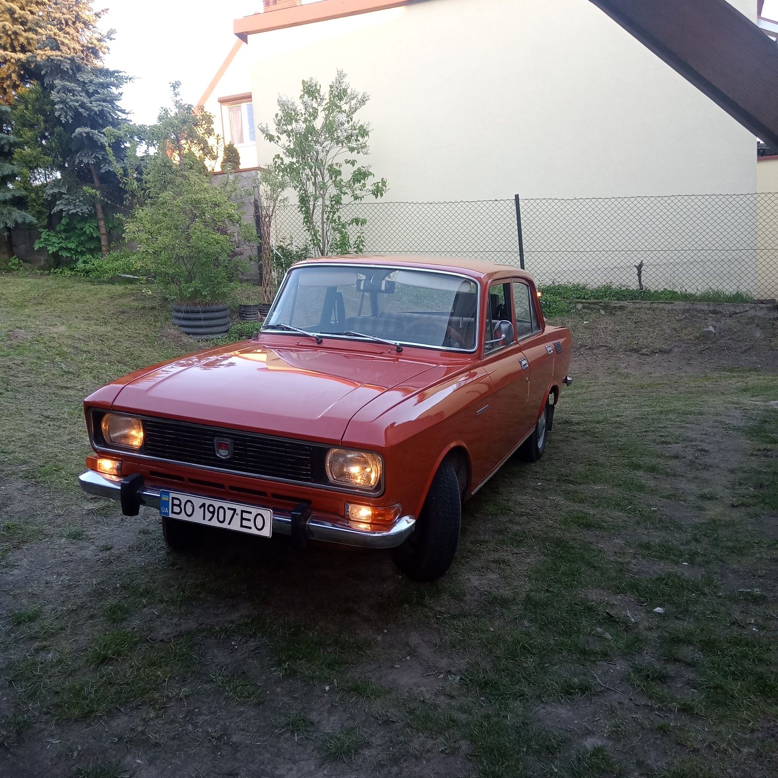 Auto do sesji zdjęciowej. MOSKWICZ 2140