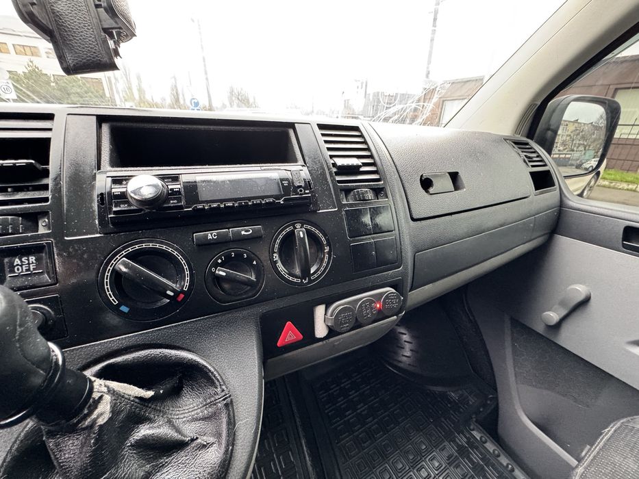 Продам Фольцваген Транспортер Т5