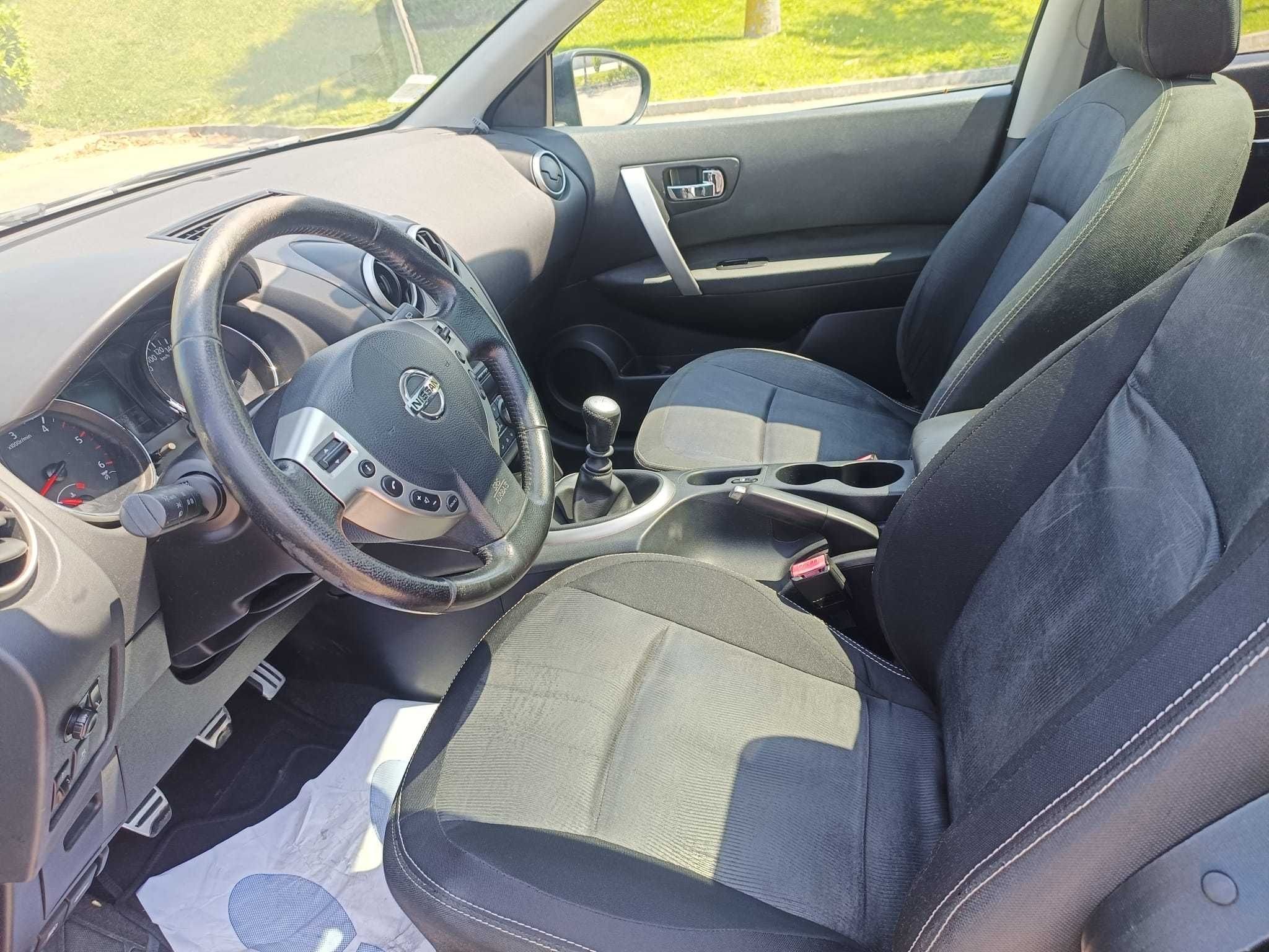 Nissan-qashqai 1.5 dci