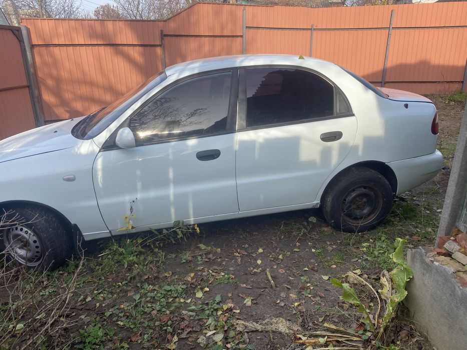 Продам Ланос 1.5