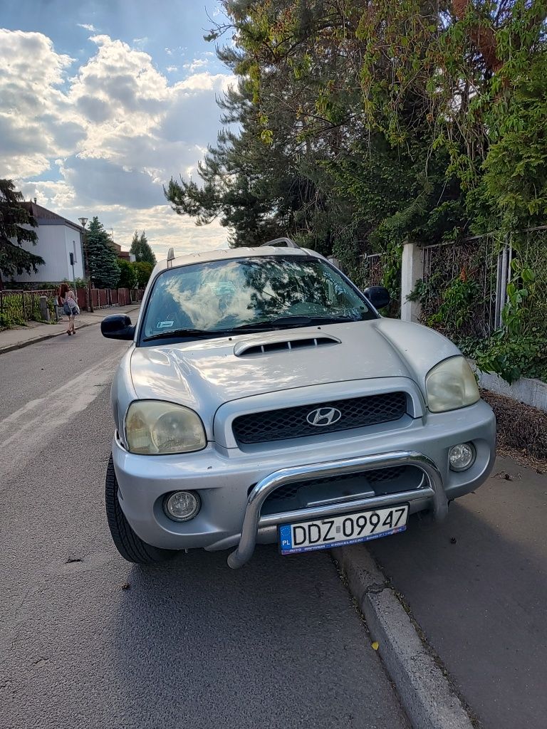 Hyundai Santa fe uszkodzony