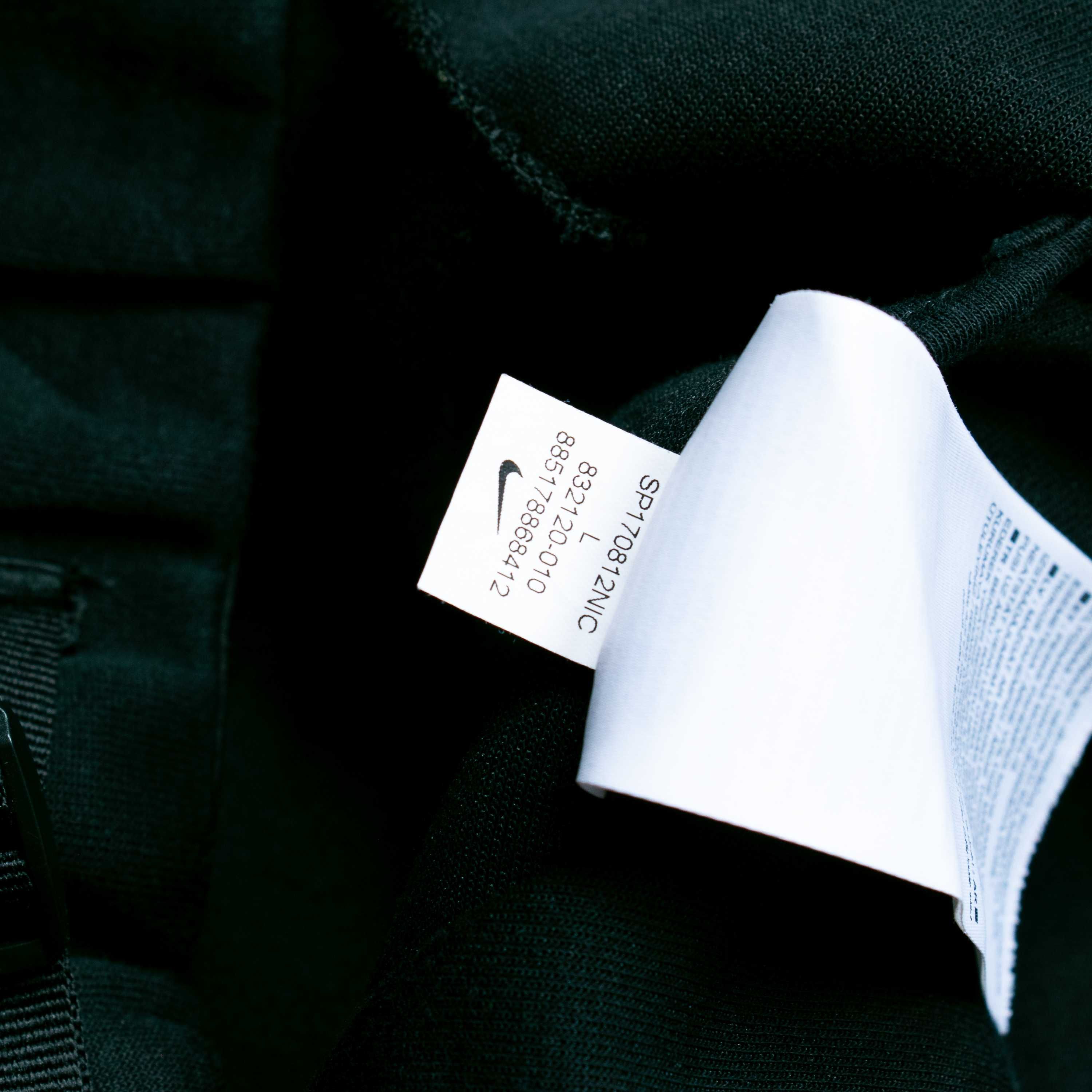 Nike Tech Fleece Cropped spodnie dresowe L slim
