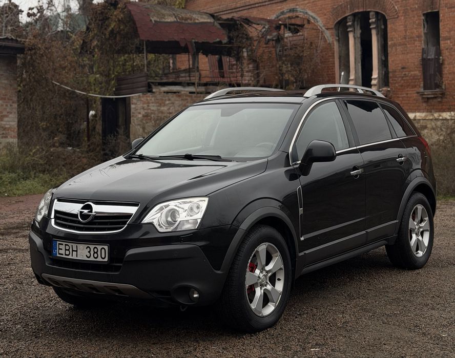 Opel Antara 2008 ГОД 2.0 дизель полный привод