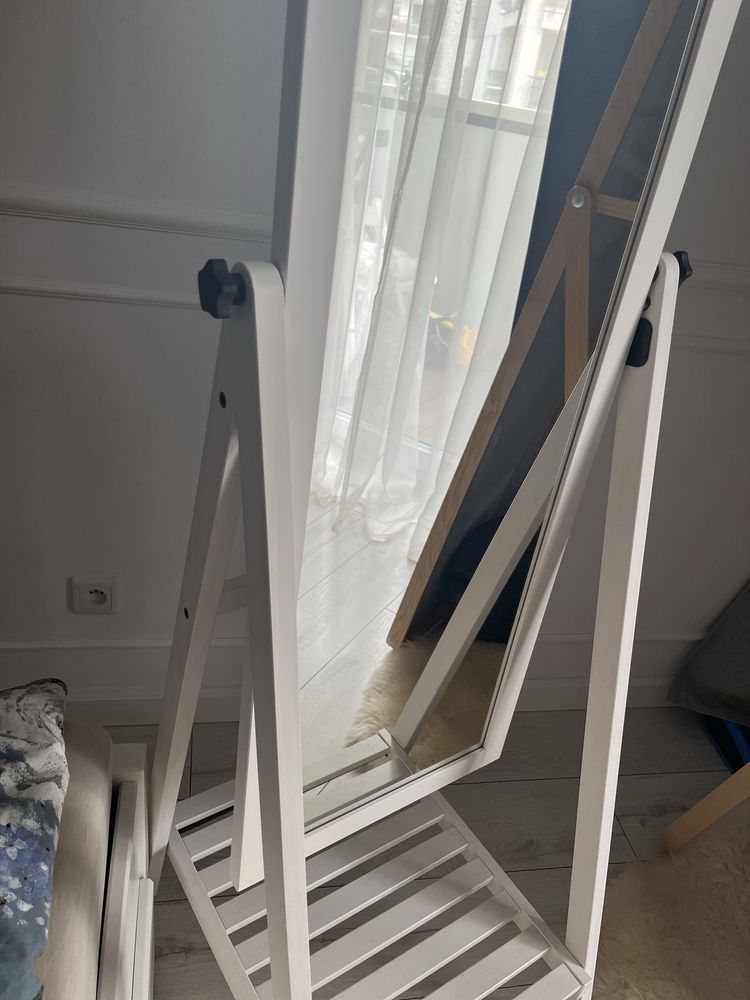 Lustro Ikea Isfjorden stojace