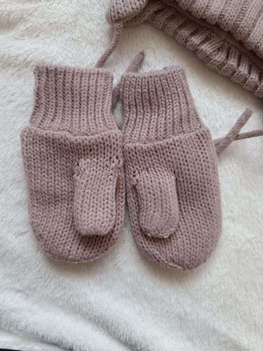 Zestaw czapka i rękawiczki HM 98/104