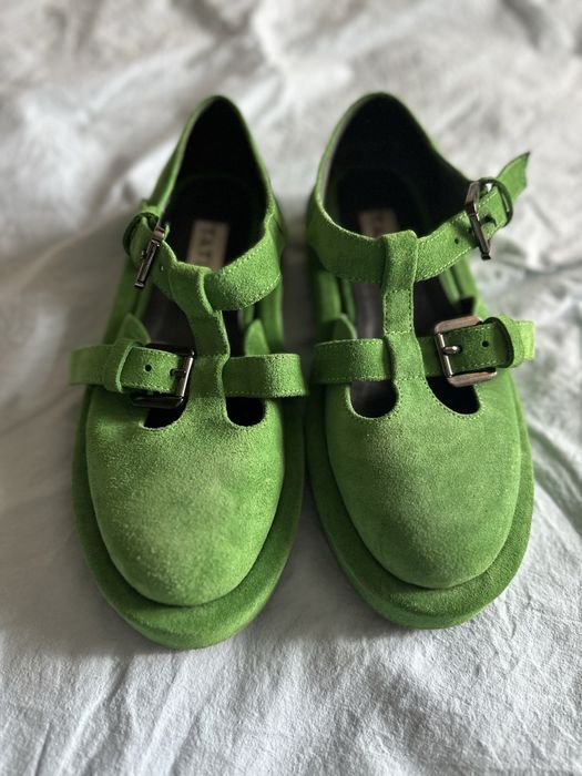 Сандалі з натуральної замші