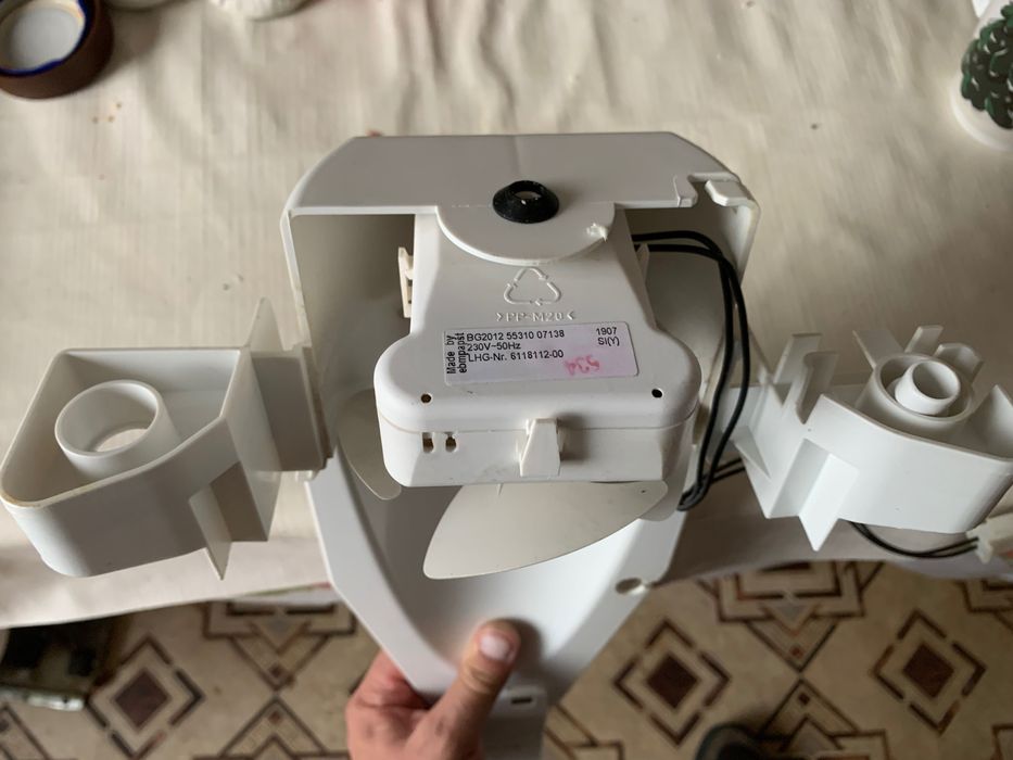 LIEBHERR випаровувач, компресор, проводка, вентилятори, панель, лотки