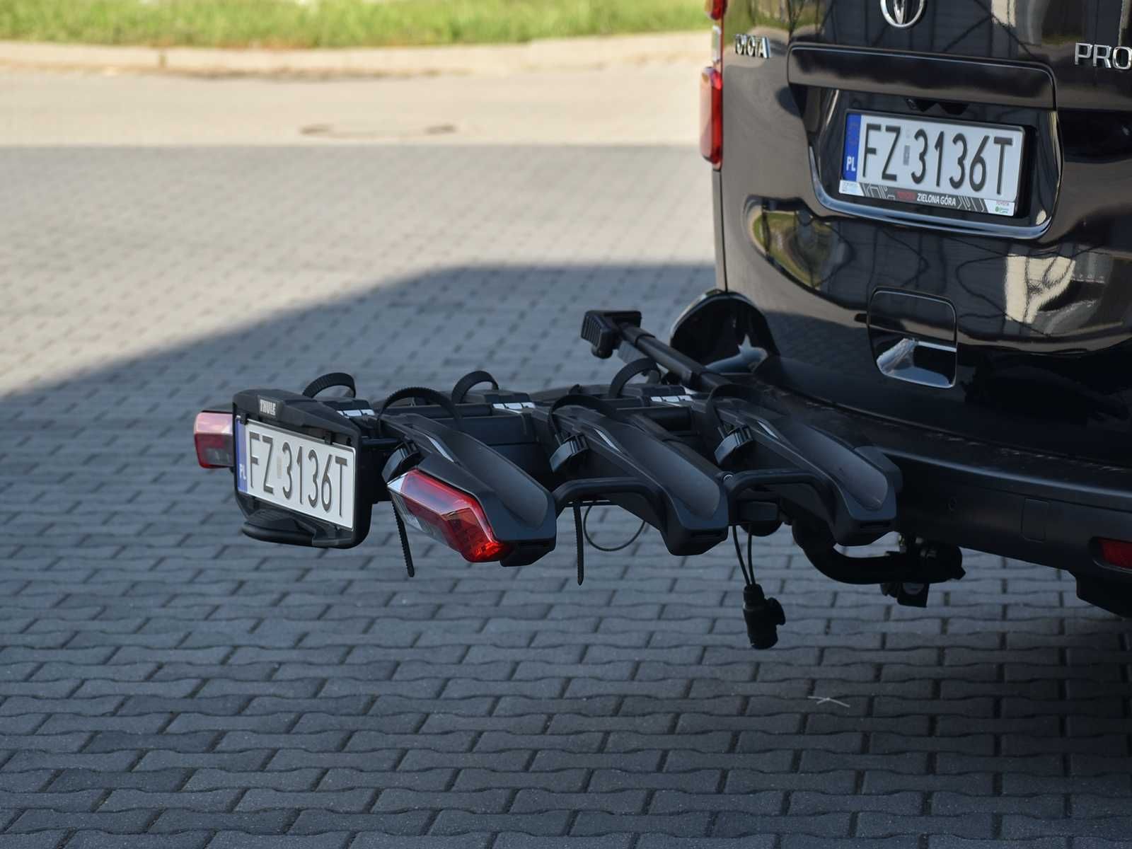 Wynajem busa MERCEDES V Klasa 7 os. 4x4  Automat 240KM Extra Long VIP