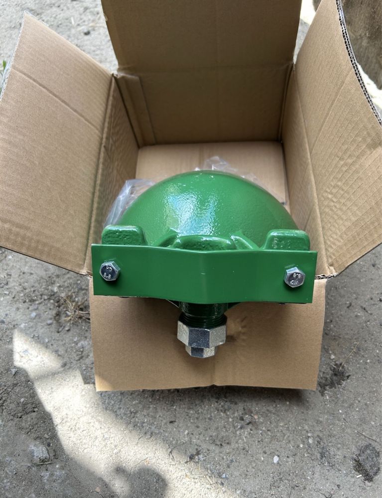 Poidło bydła miskowe z obejmą 1,5l 1/2’’