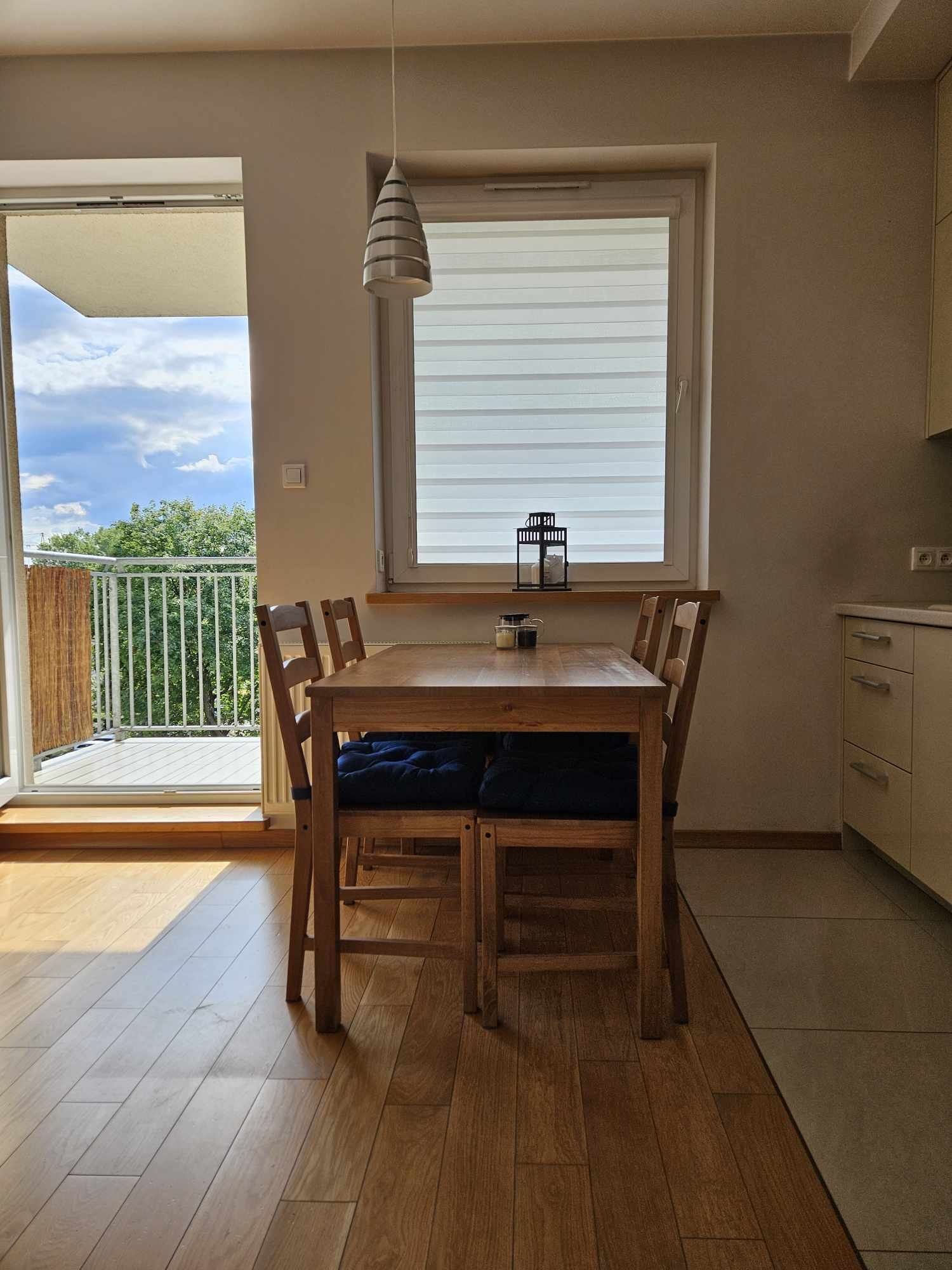 2 pokojowe mieszkanie, balkon, komórka do wynajęcia