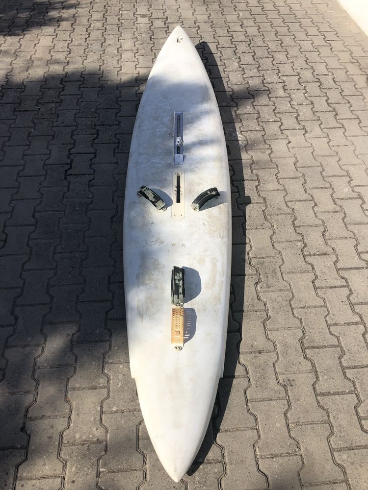 Prancha de Windsurf completa (Vendo ou Troco por algo do meu interesse)