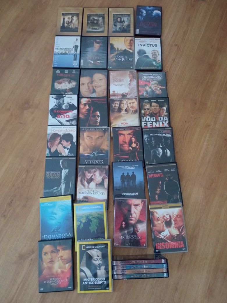 Leitor DVD LG-5988 + 34 Filmes DVD