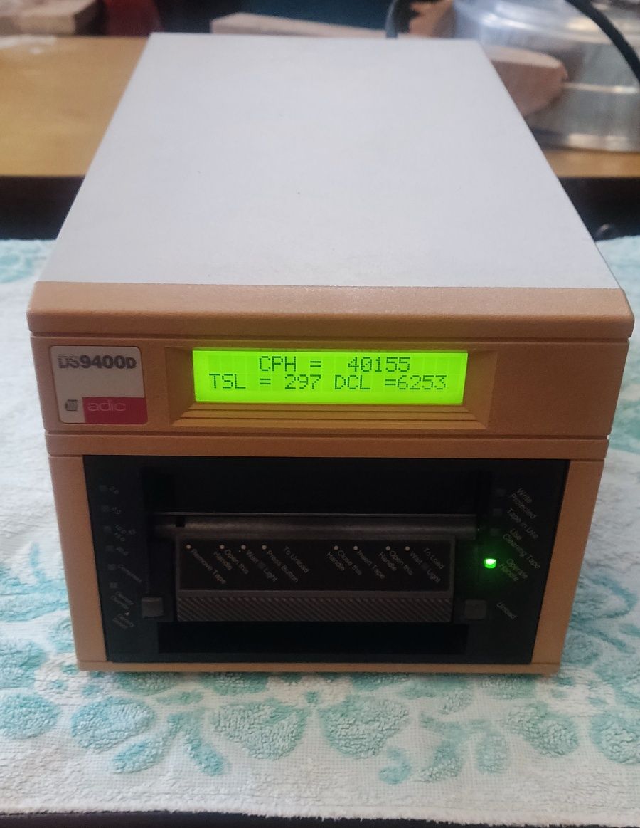 Ds- 9500 D tape. Servidor NET server hp