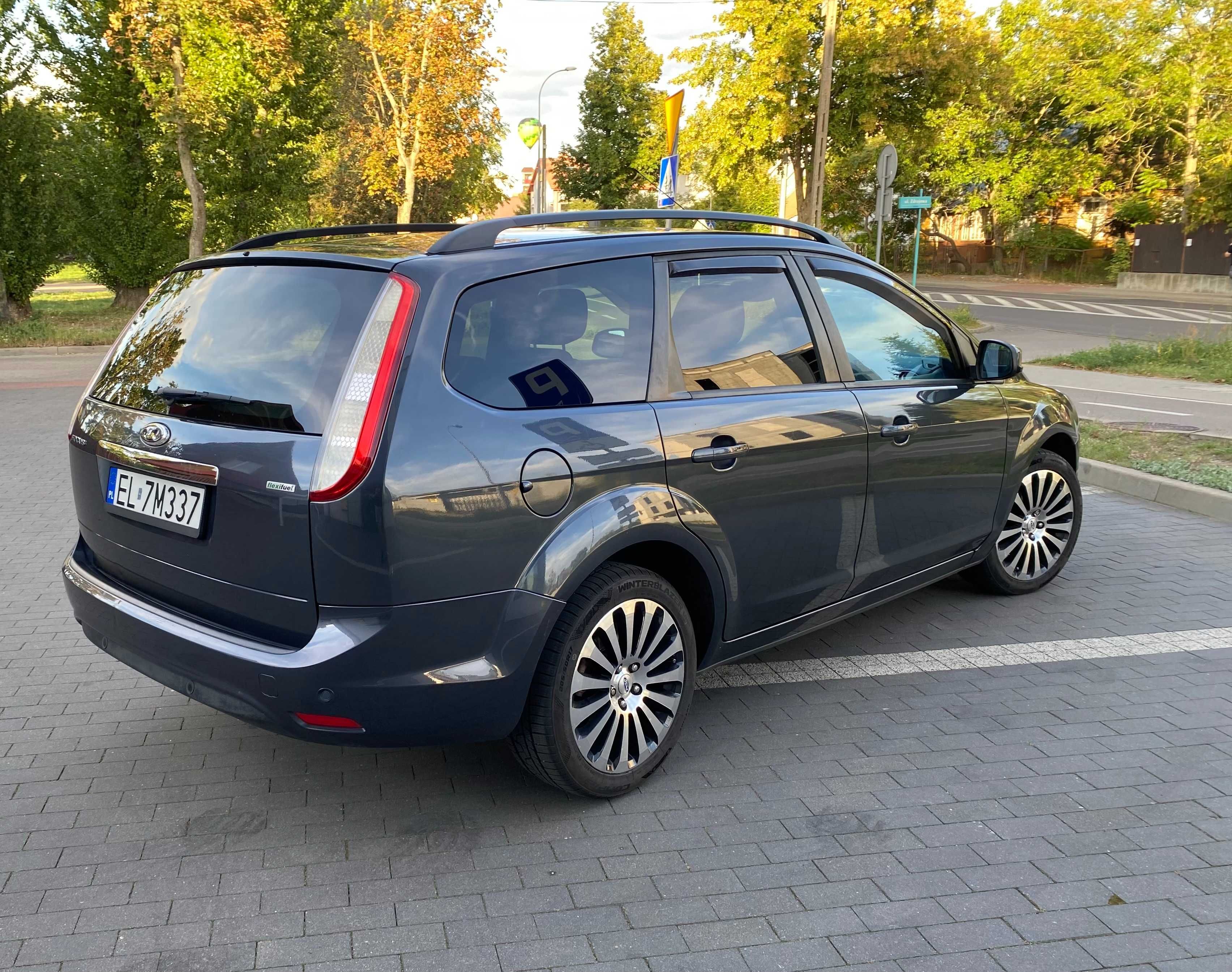 Ford Focus MK2 Lift Kombi 1.8benzyna 125km BOGATA WERSJA DŁUGIE OPŁATY