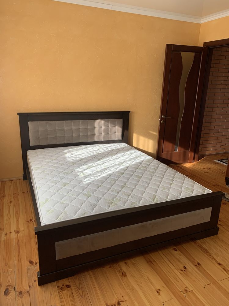 Ліжко двоспальне 160/200 дерев'яне