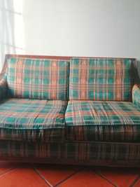 Sofa de dois lugares