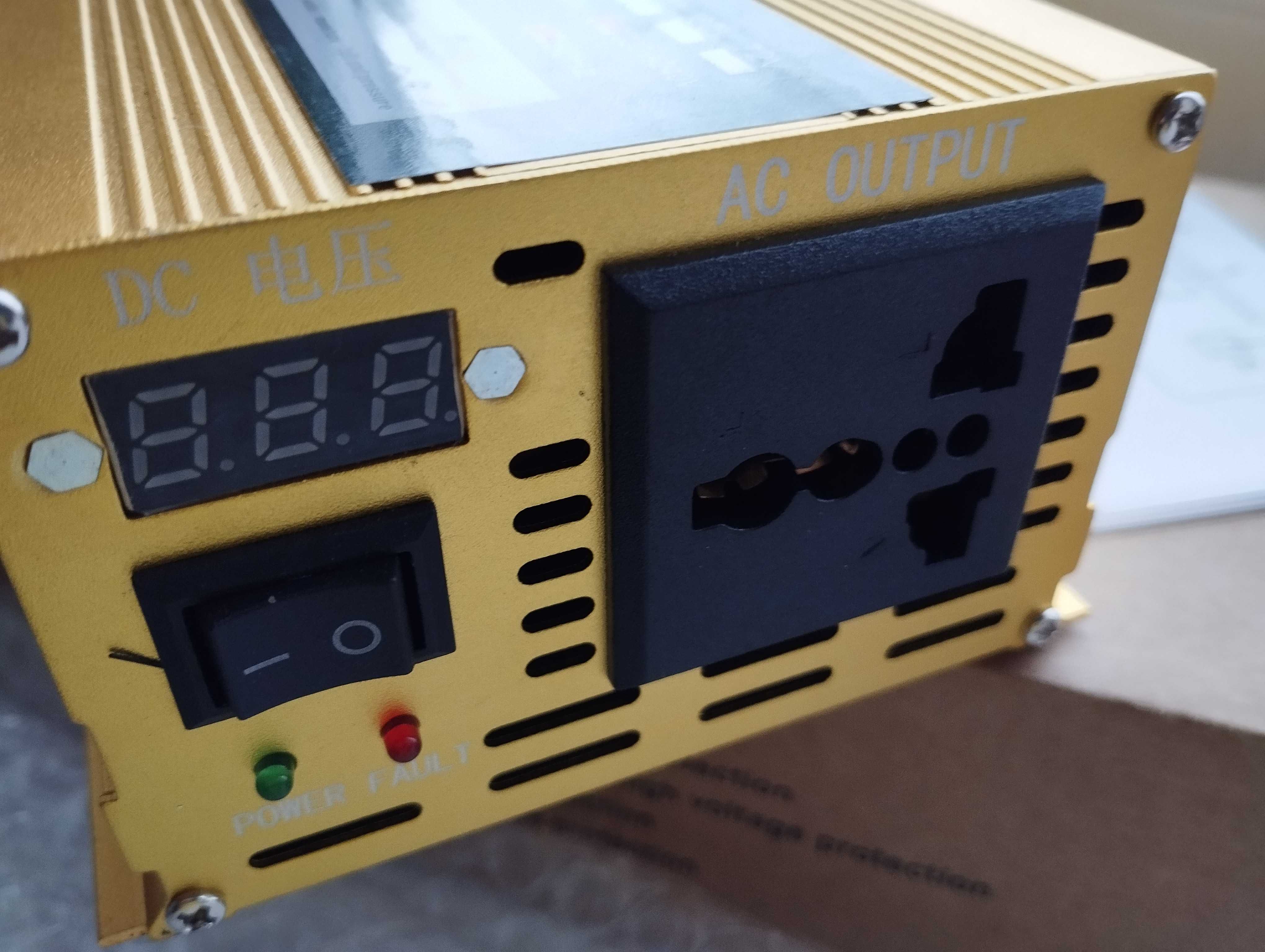 Інвертор чистий синус 3000W  12v в 220v