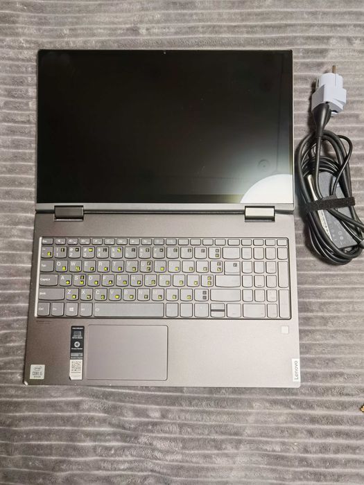 yoga c740-15iml laptop (Lenovo) i5-10210U - type 81td