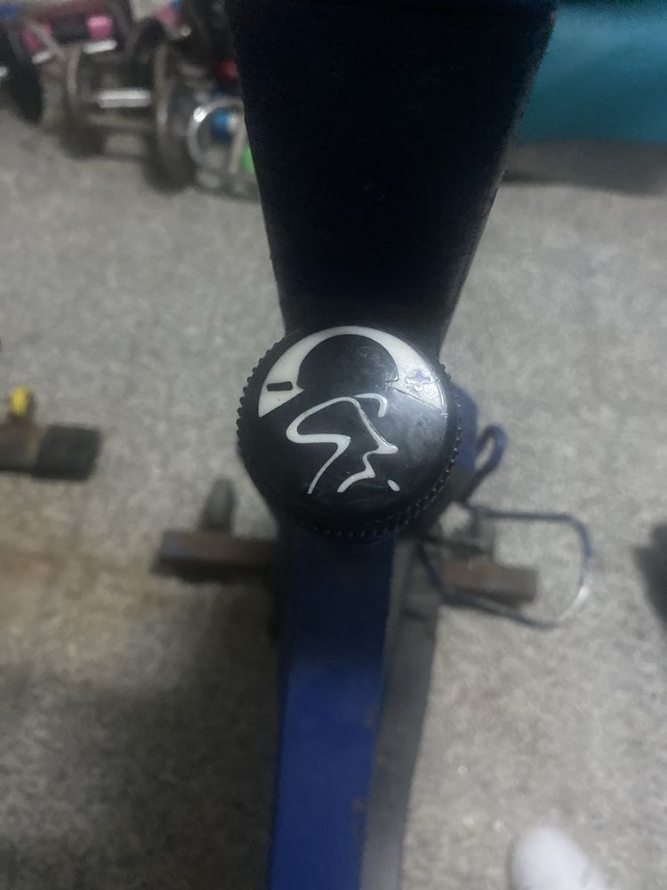 Bicleta estatita indoor cycling spinning