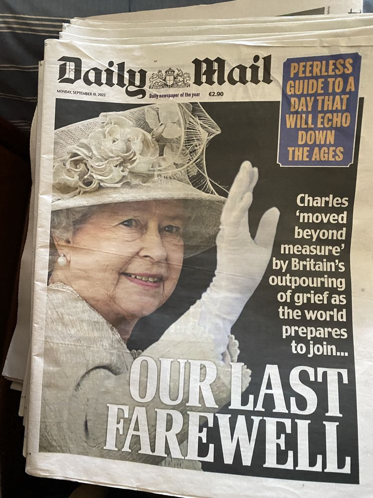 Jornais estrangeiros Morte Rainha Elizabeth II -