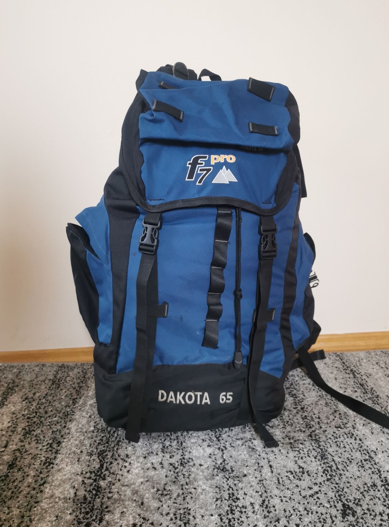 Plecak turystyczny górski F7 Pro Dakota 65l