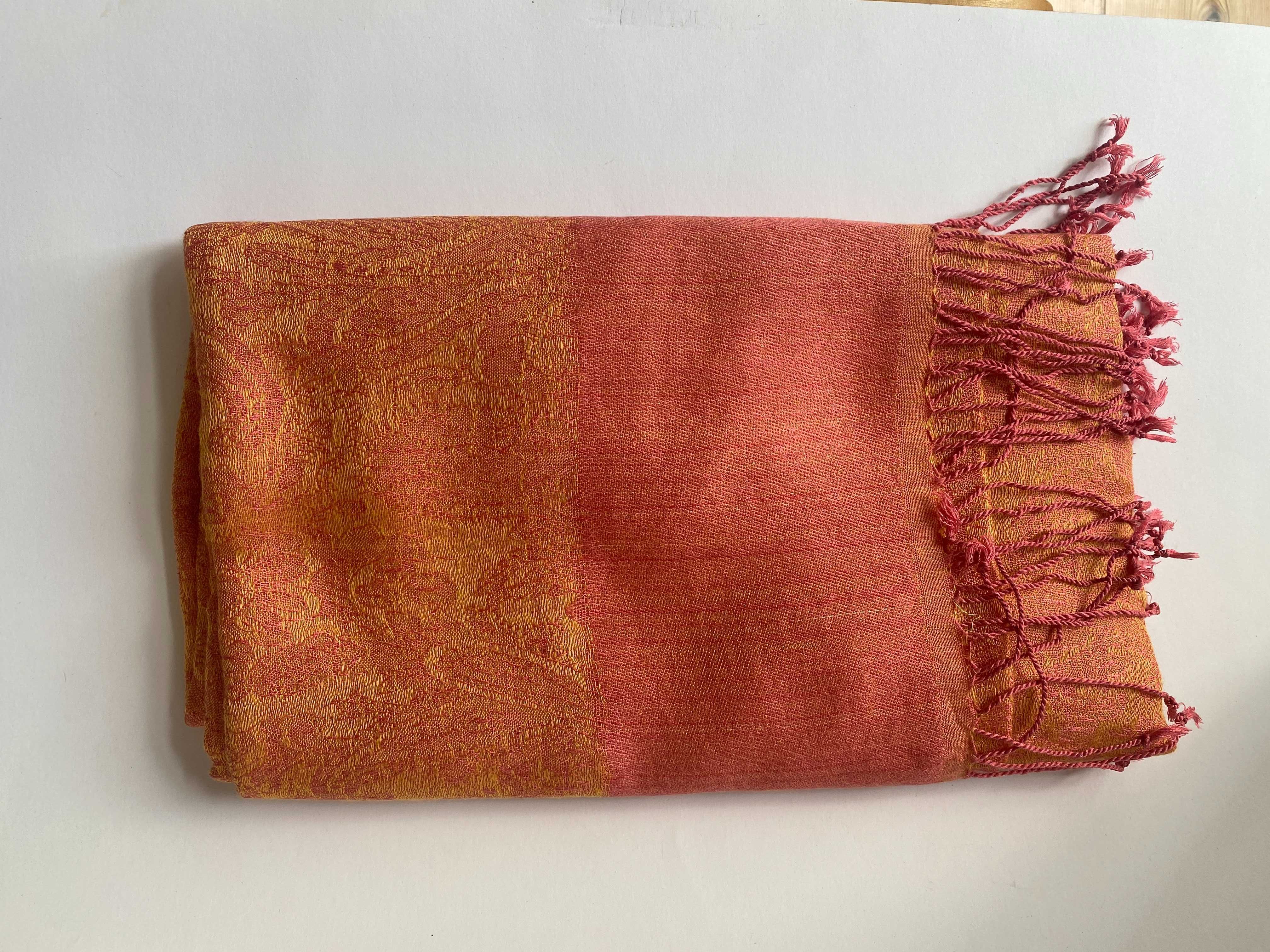 Echarpe étnica em seda tons rosa e laranja