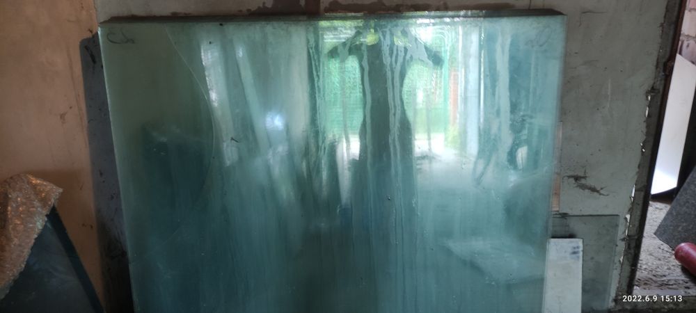 Продається скло листове