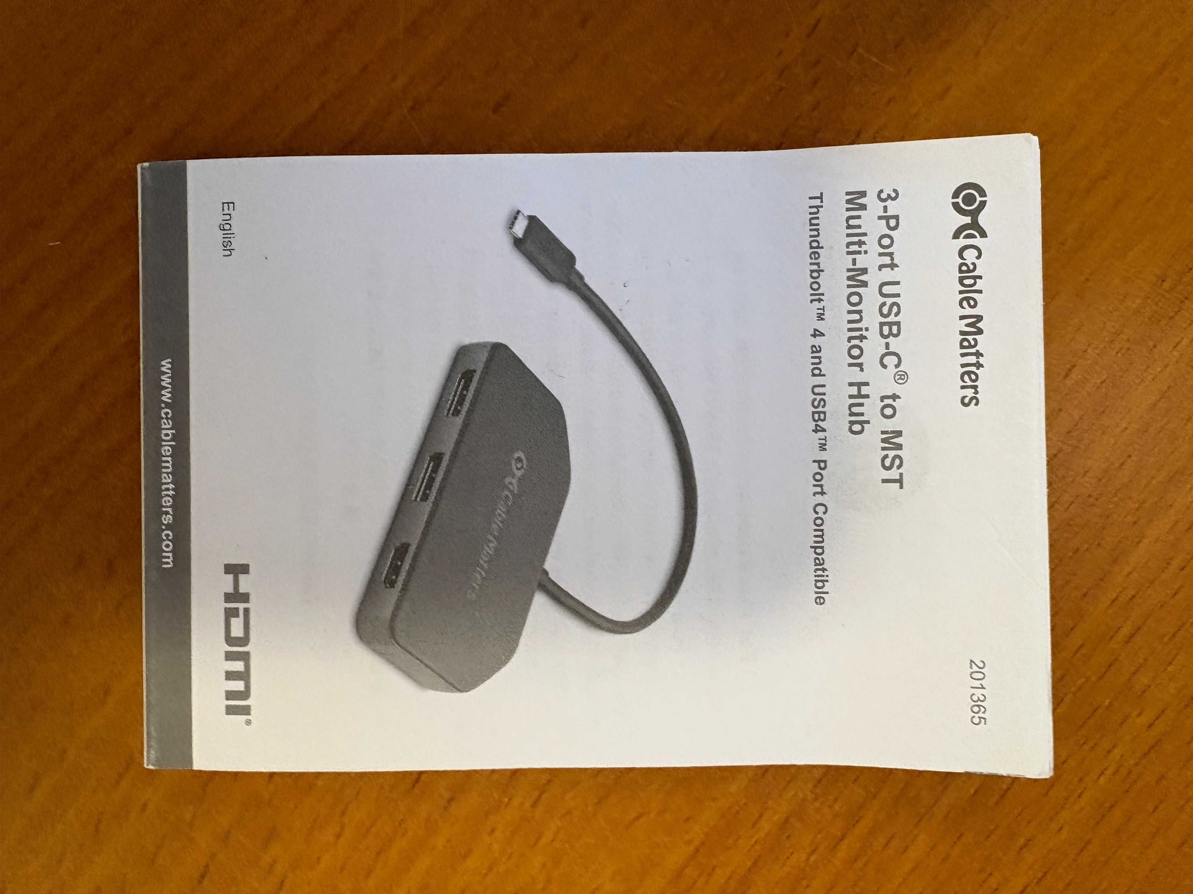 Hub Cable Matters 3 - port USB-B Multi-Monitor
