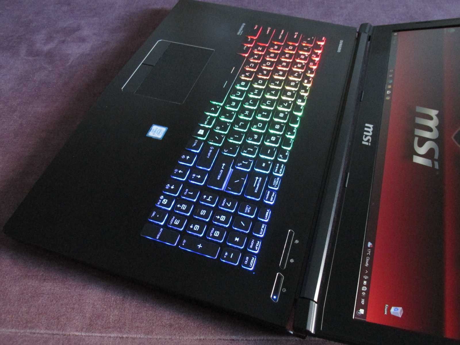 ІГРОВА Машина MSI Apache Pro "17.3"/Full HD+i7 8 ядр-3.7Ghz+GTX+16Gb