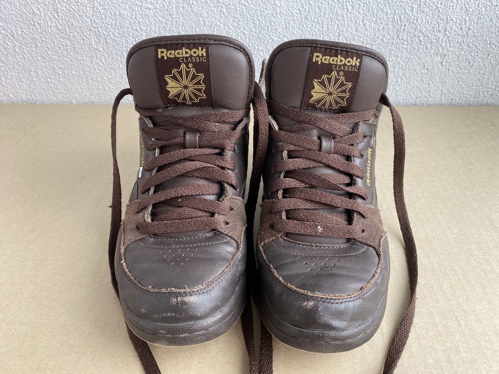 Botas / Ténis Reebok de montanha em pele (38)