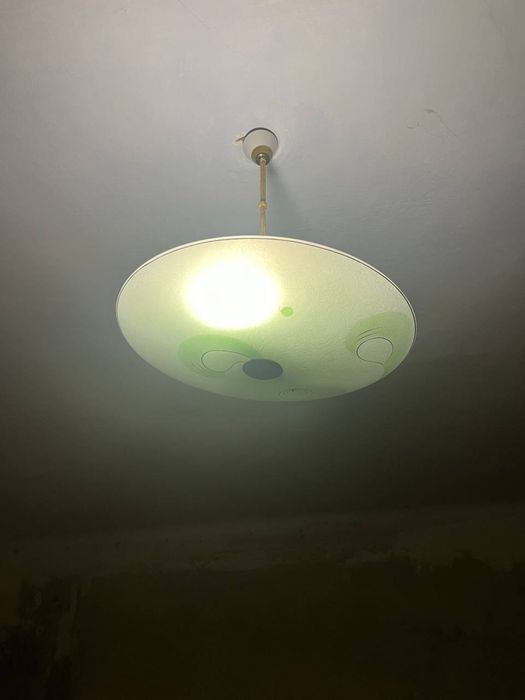 Люстра          зеленая