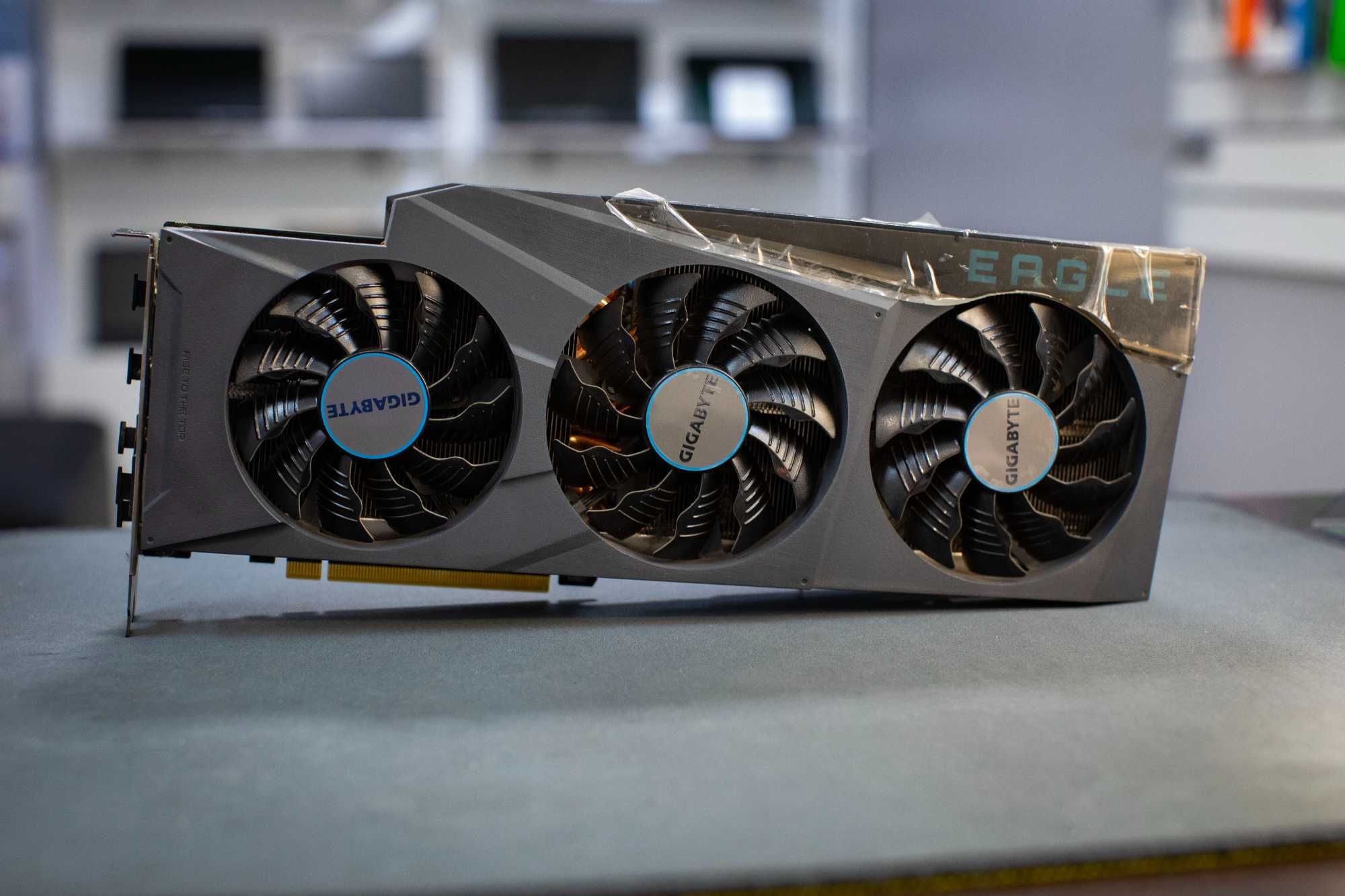 Идеал! Обслужена. RTX3080ti 12gb Gigabyte