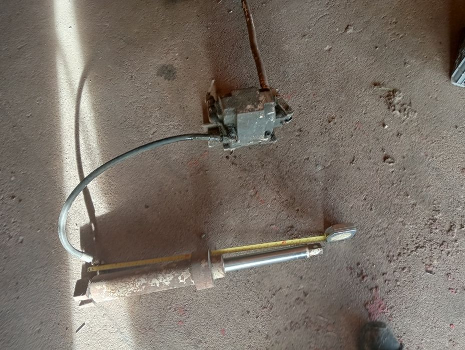 Bomba manual hidráulica