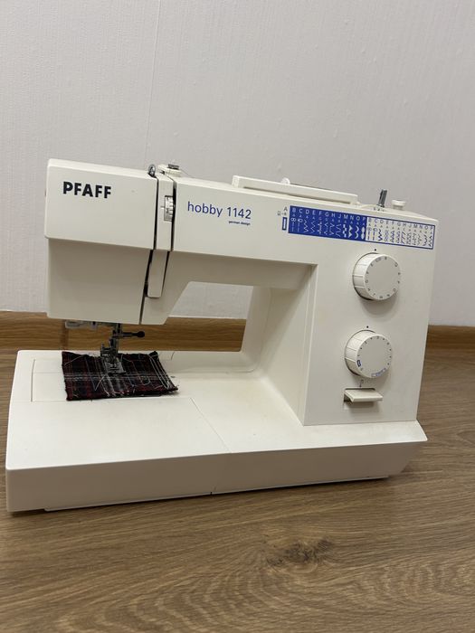 Швейна машина PFAFF 1142
