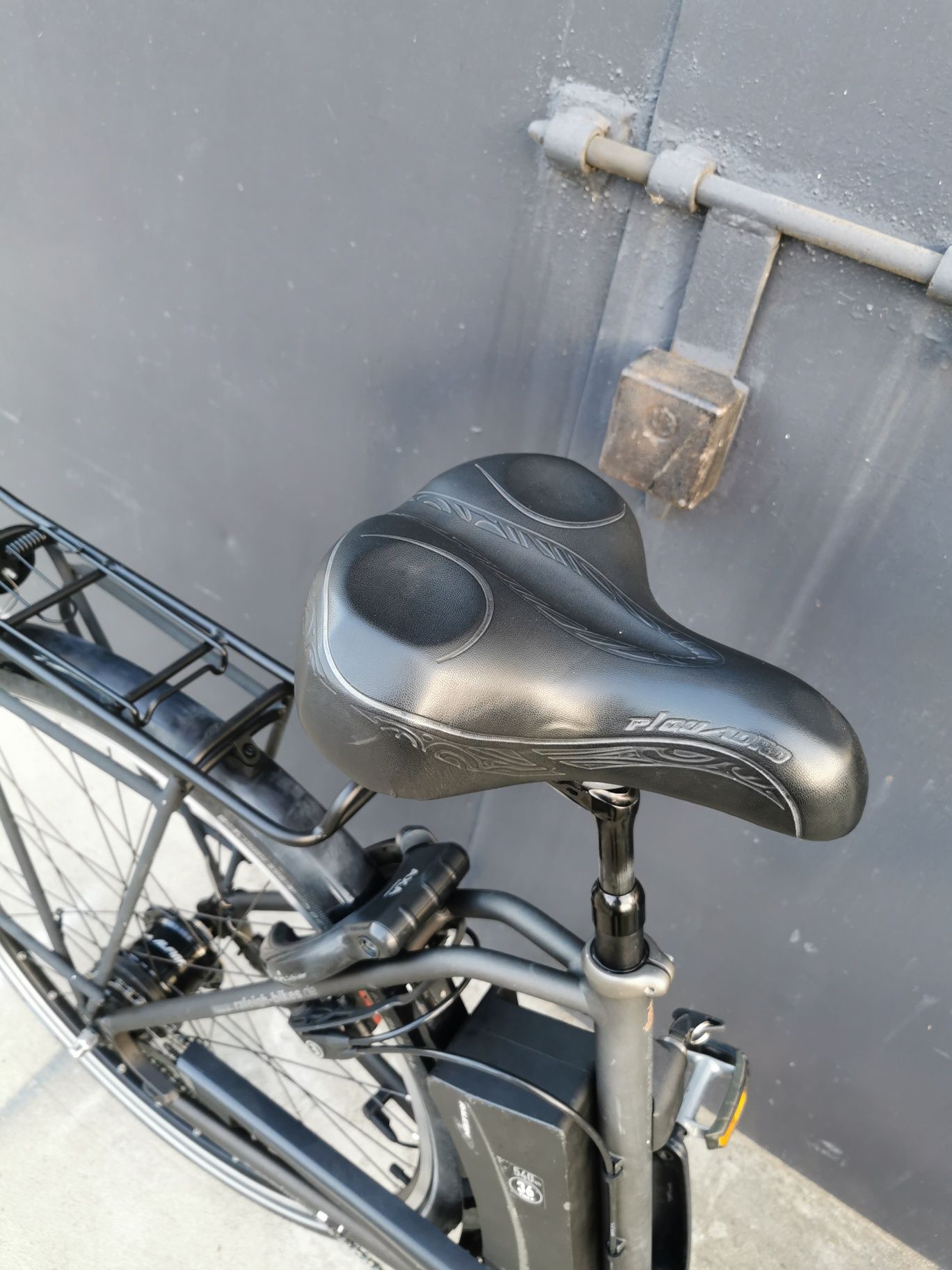 Електровелосипед!Дамка. "Raleigh"28 колеса. ГІДРАВЛІКА!