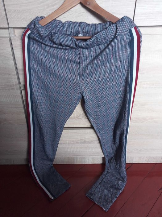 Spodnie rurki materiałowe damskie młodzieżowe