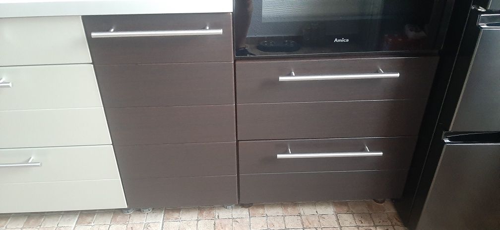 Fronty kuchenne 17 szt Mdf połysk kpl +uchwyt satyna