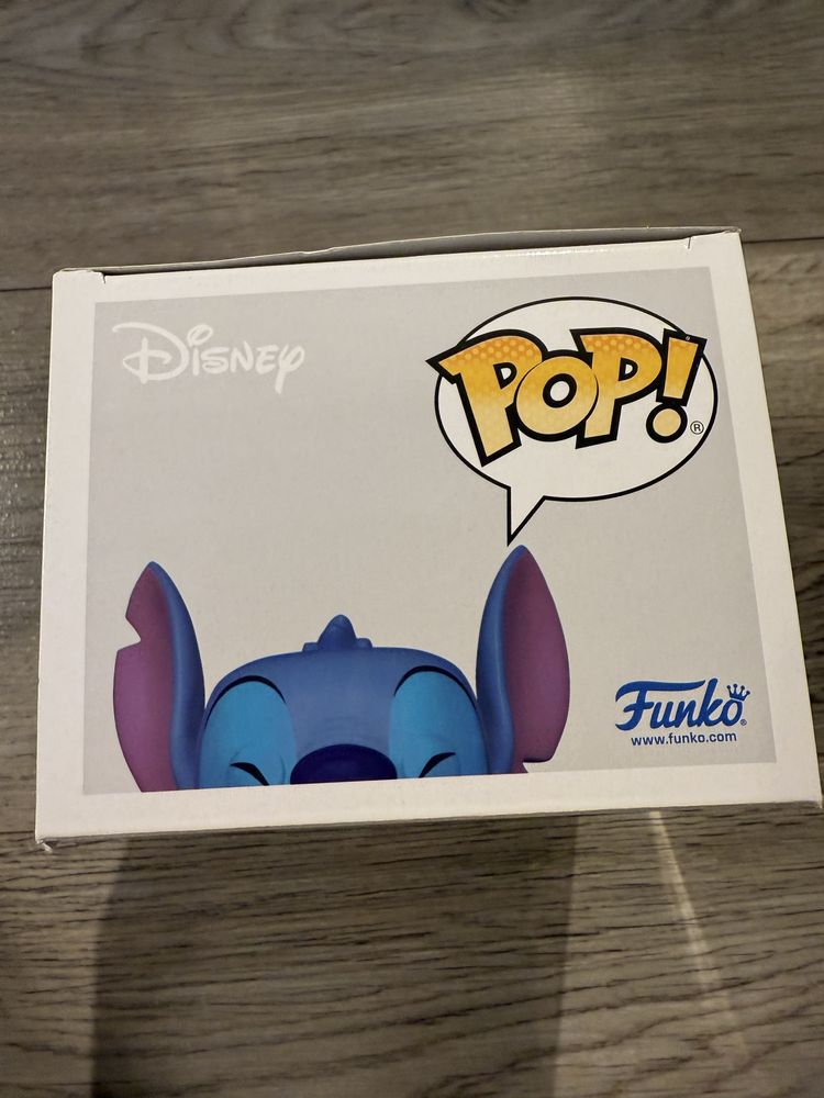 Figurka Funko Pop Stitch with Ukulele 1044 Lilo&Stitch FLOCKED