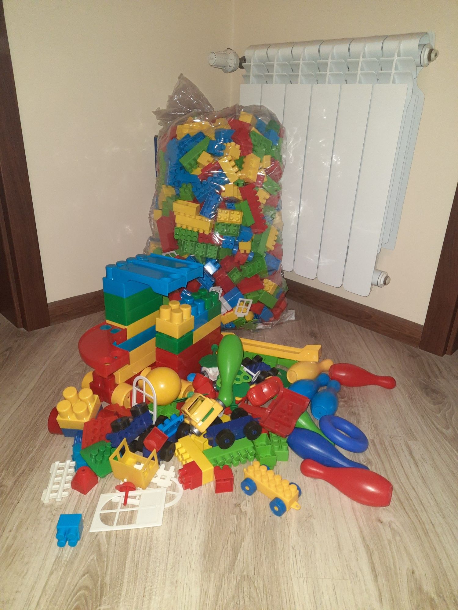 Zestaw klocków plastikowych
