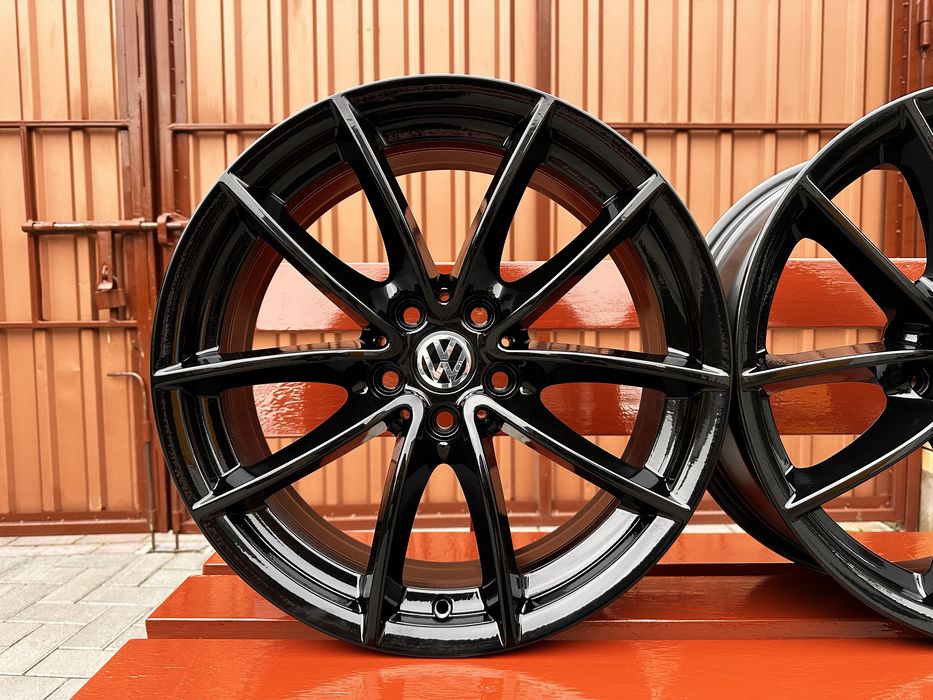 Диски R17 5.112 ET27 7.5J ауді фольксваген гольф пассат б6 б7 8 тигуан